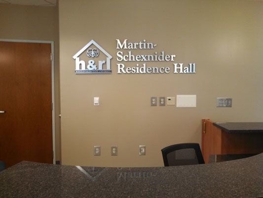 3D Signs & Dimensional Lettering